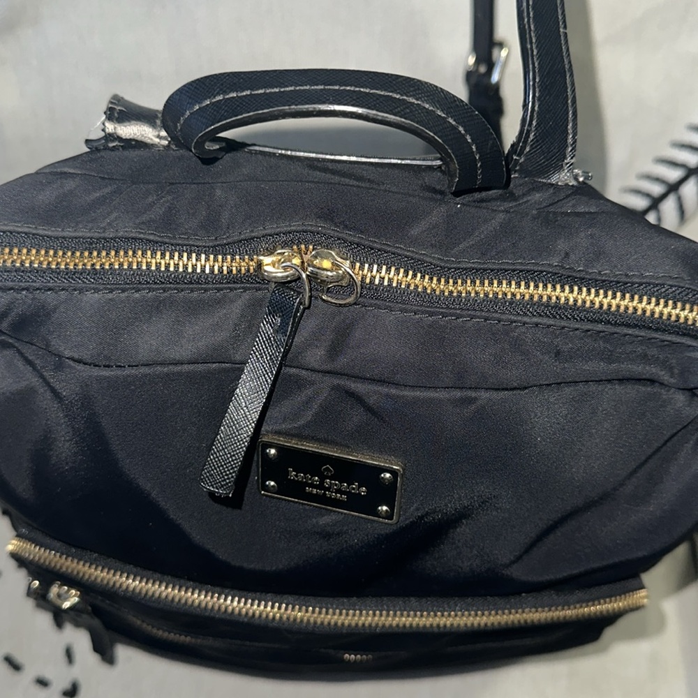 Kate Spade ♠️ New York large black backpack damaged - Picture 2 of 15